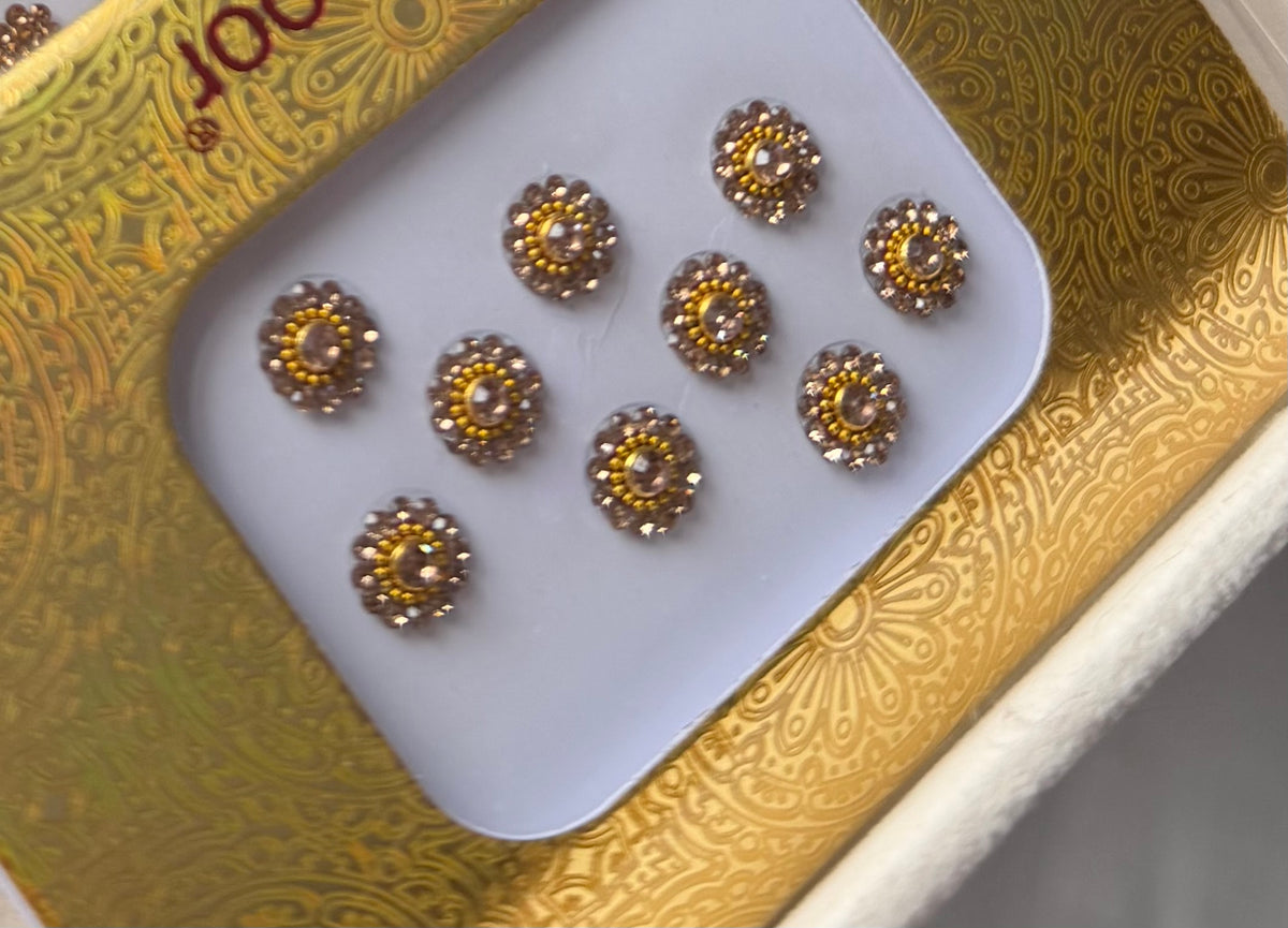 Bindi — Traditional Decorative Bindi (medium)
