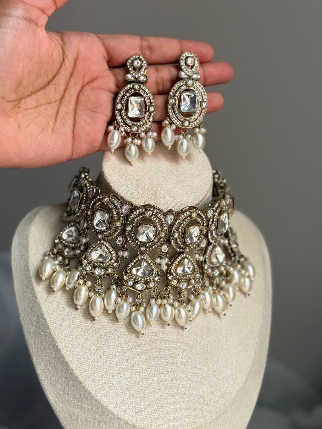 Naaz — Kundan Statement Choker Set