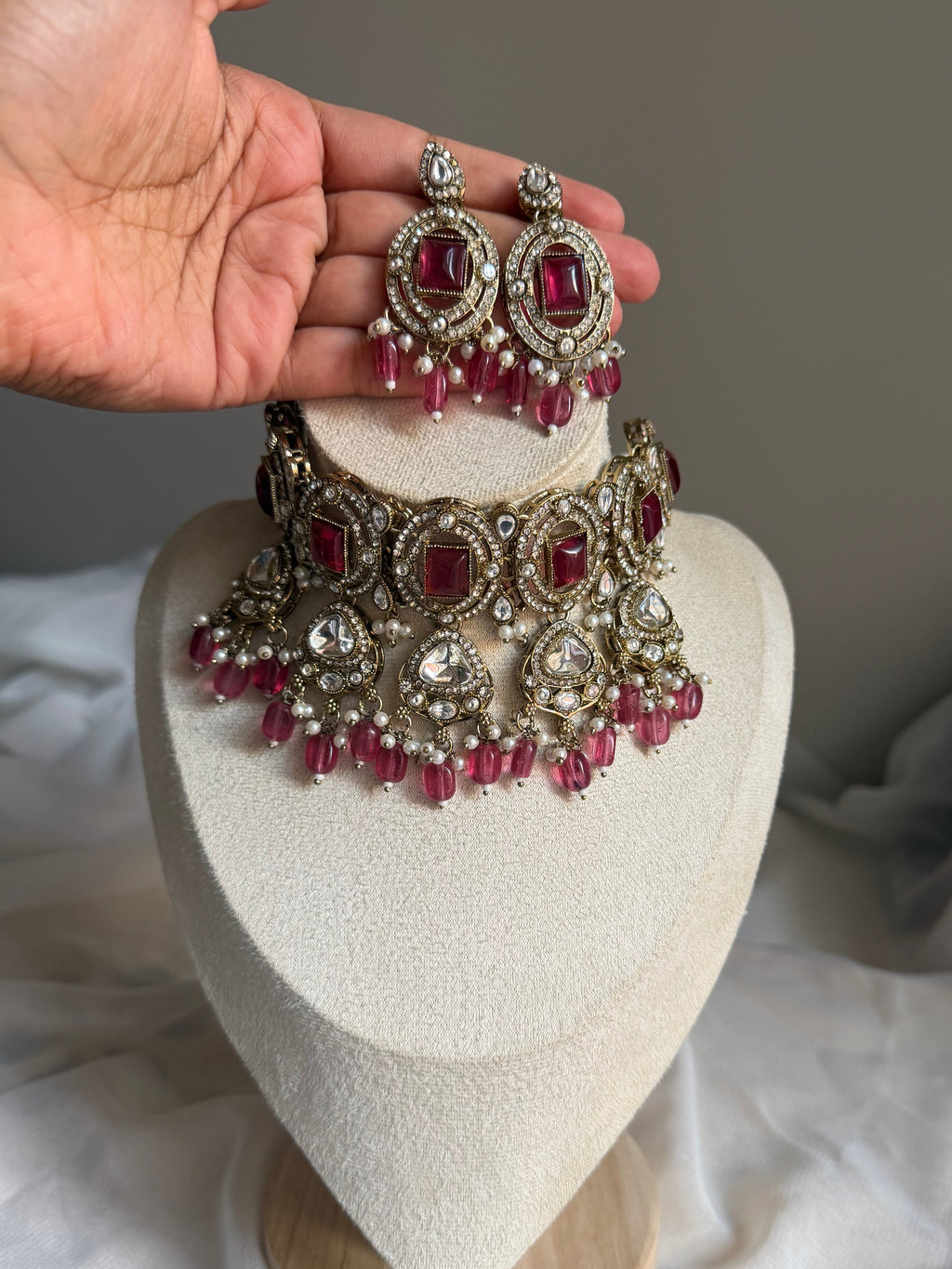 Naaz — Kundan Statement Choker Set