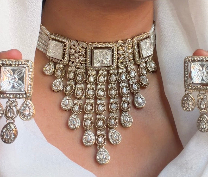 Waterfall Choker Set